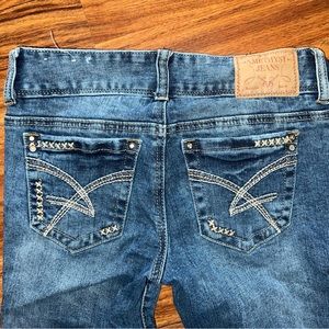 **LAST PRICE DROP BEFORE DONATING** paint splatter skinny jeans junior size 3